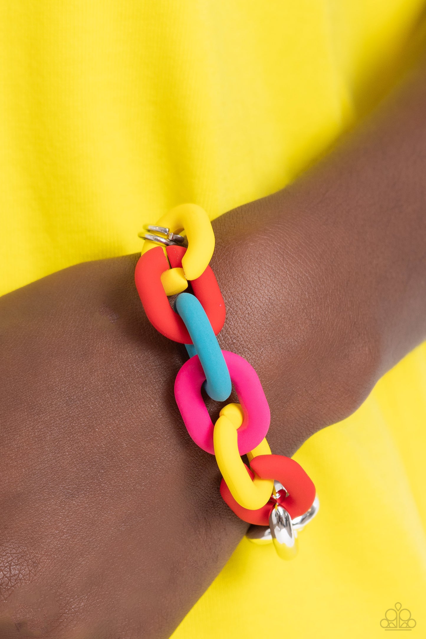 Contrasting Couture - Red Necklace and Bracelet Set