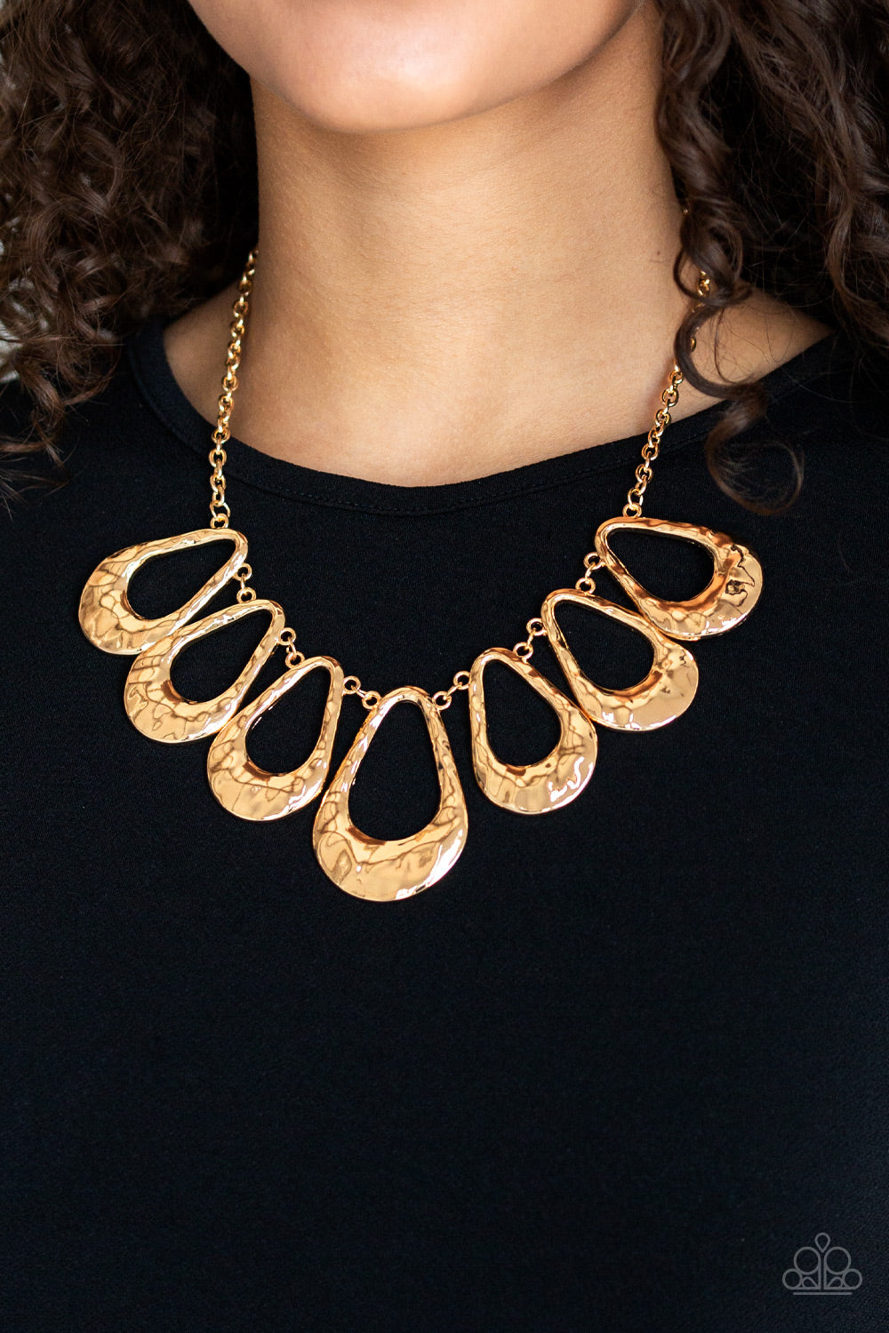 Teardrop Envy Gold Necklace